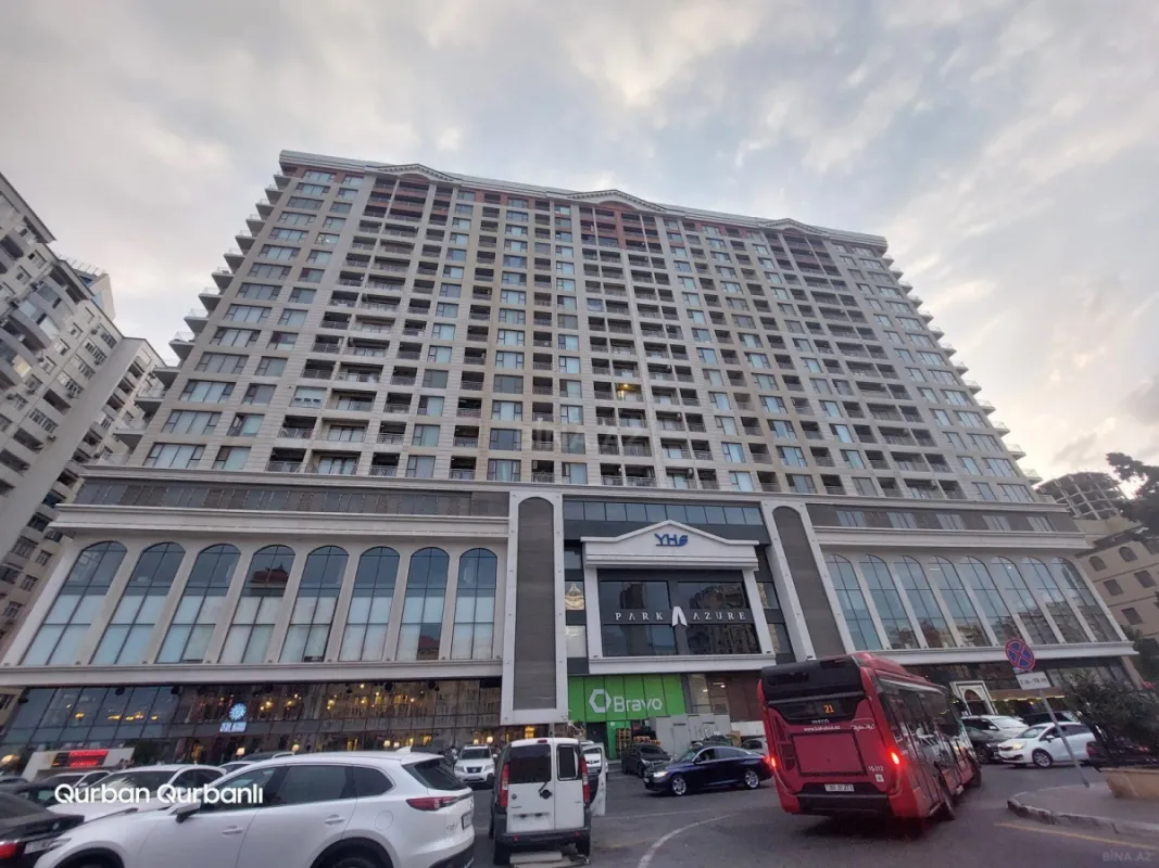 Satılır 3 otaqlı mənzil 113 m²