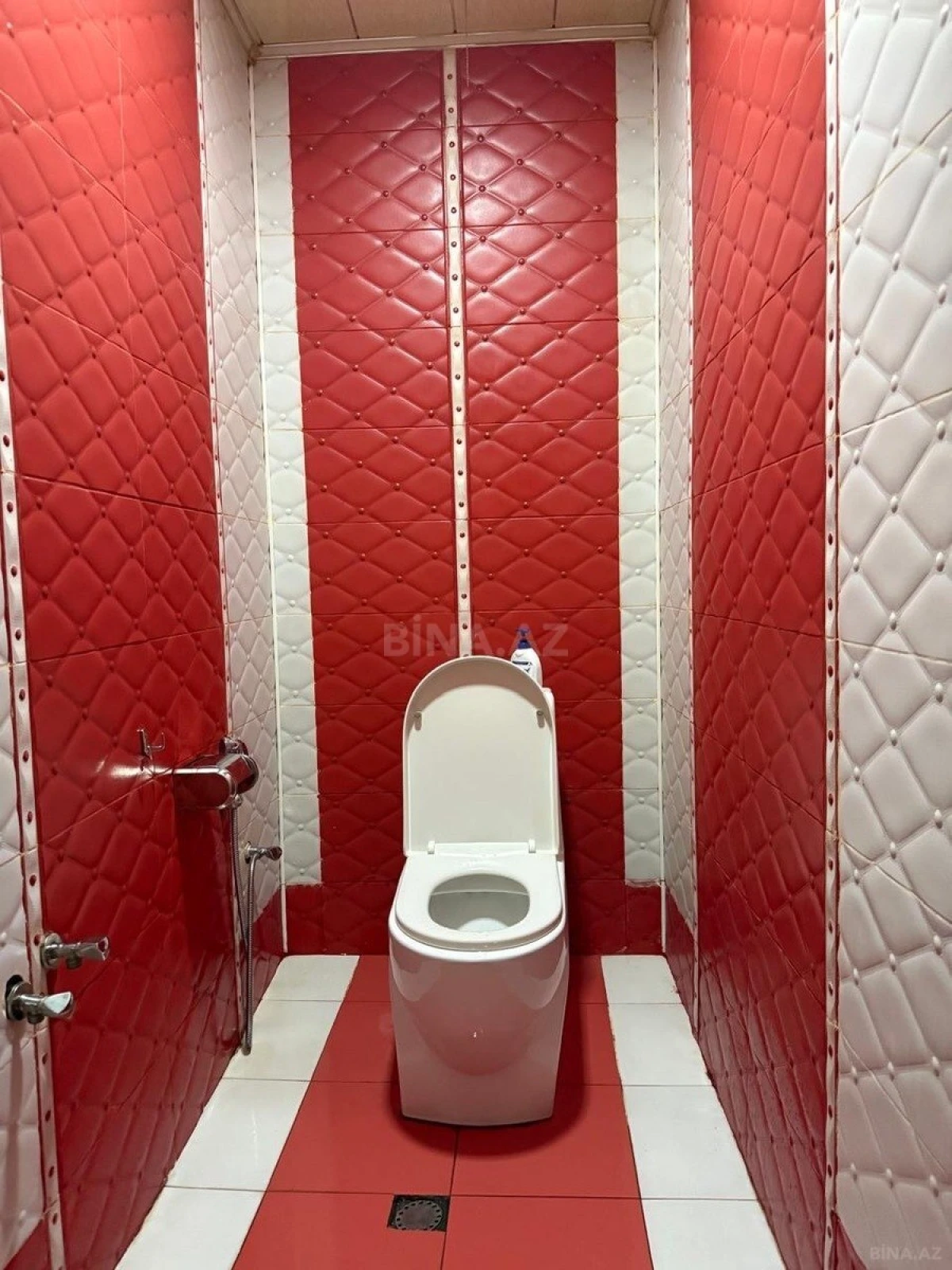 Satılır 3 otaqlı mənzil 105 m²