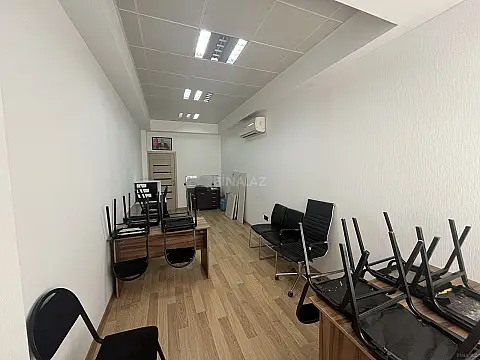 Kirayə verilir 1 otaqlı ofis 30 m²