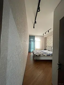 Kirayə verilir 3 otaqlı mənzil 91 m²