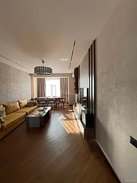 Kirayə verilir 3 otaqlı mənzil 91 m² — Bakı, Nizami 3 otaq 91.00 m²
