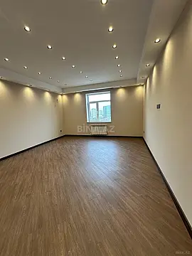 Satılır 3 otaqlı mənzil 135 m²
