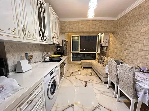 Satılır 3 otaqlı mənzil 72 m² — Bakı, Əhmədli 3 otaq 72.00 m²