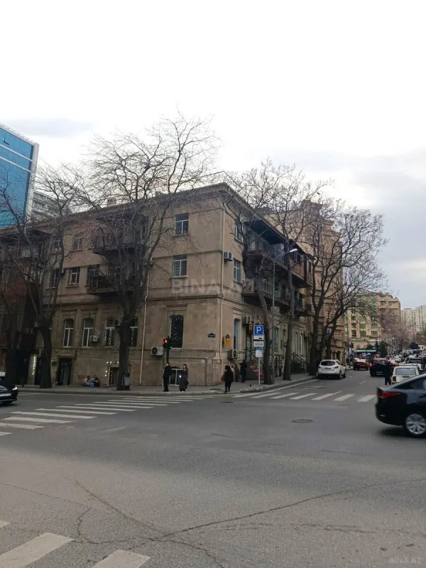 Satılır 2 otaqlı mənzil 46.5 m²