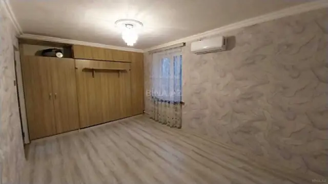 Satılır 2 otaqlı mənzil 35 m²