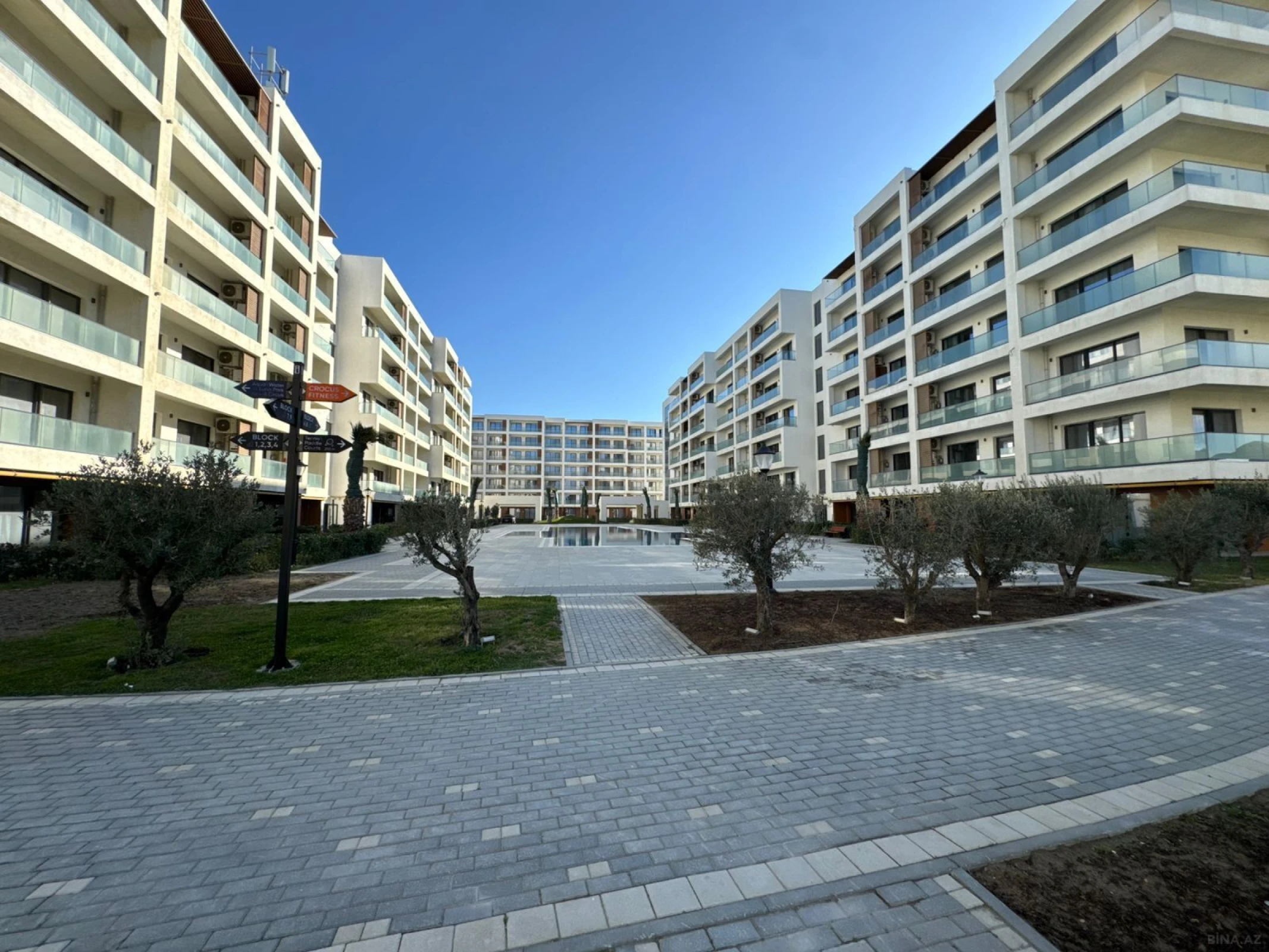 Satılır 1 otaqlı mənzil 58 m²