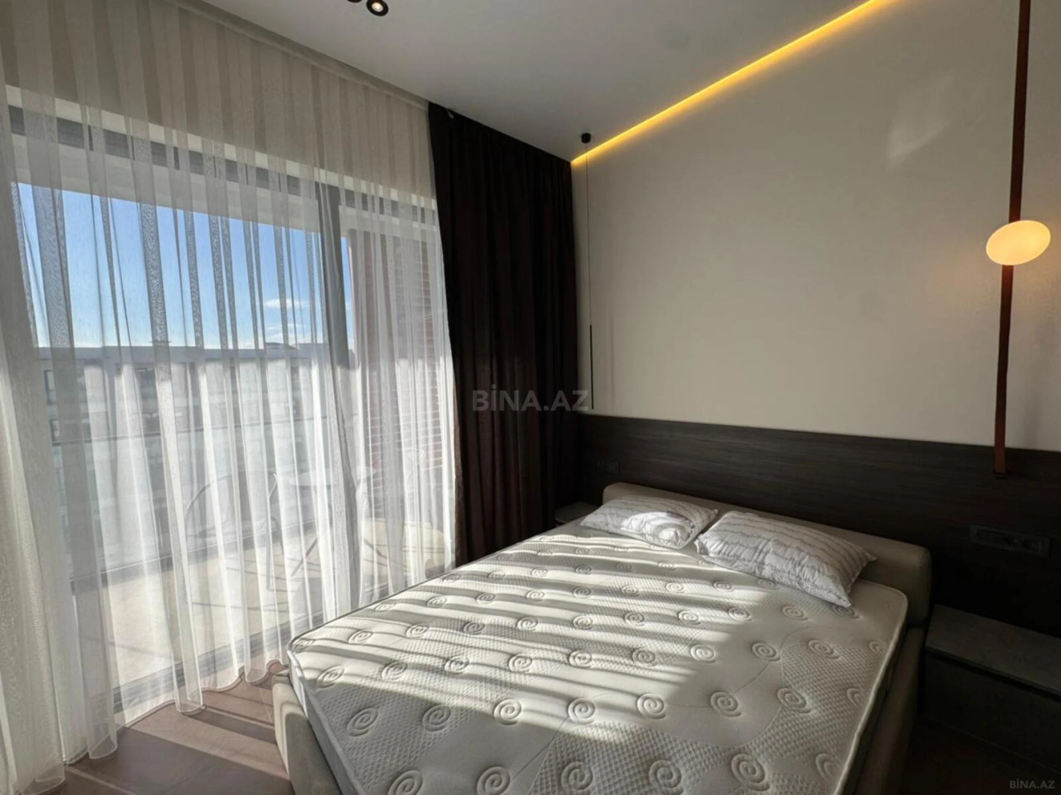 Satılır 1 otaqlı mənzil 58 m²