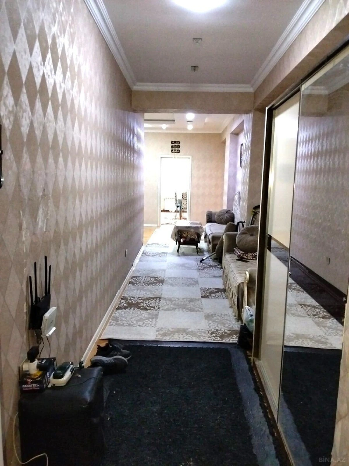 Satılır 4 otaqlı mənzil 150 m²
