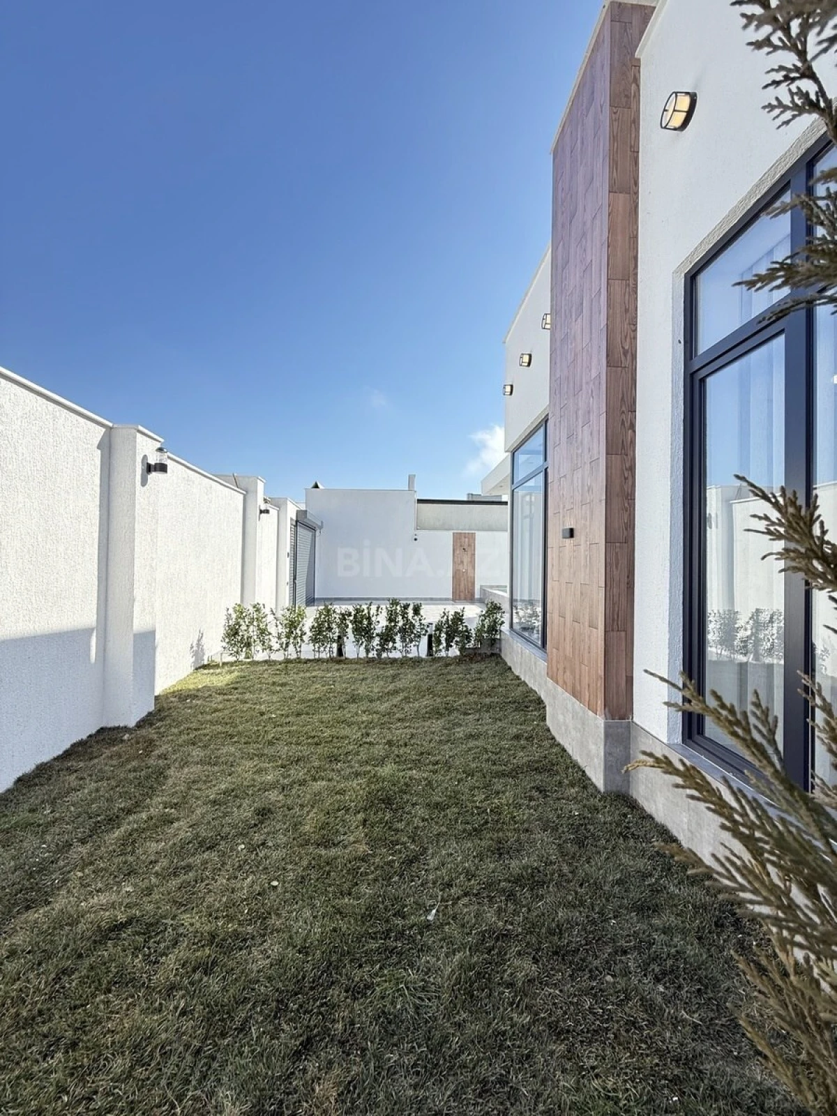 Satılır 4 otaqlı həyət evi 150 m²