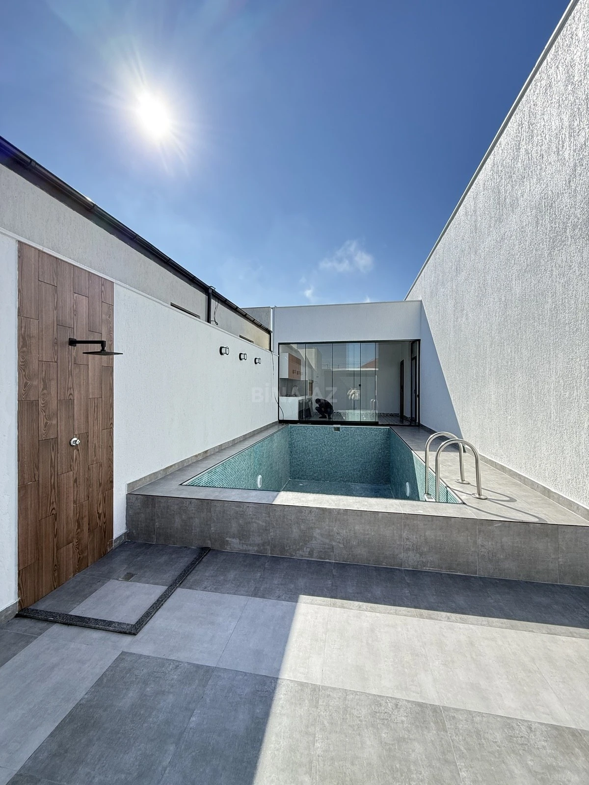 Satılır 4 otaqlı həyət evi 150 m²