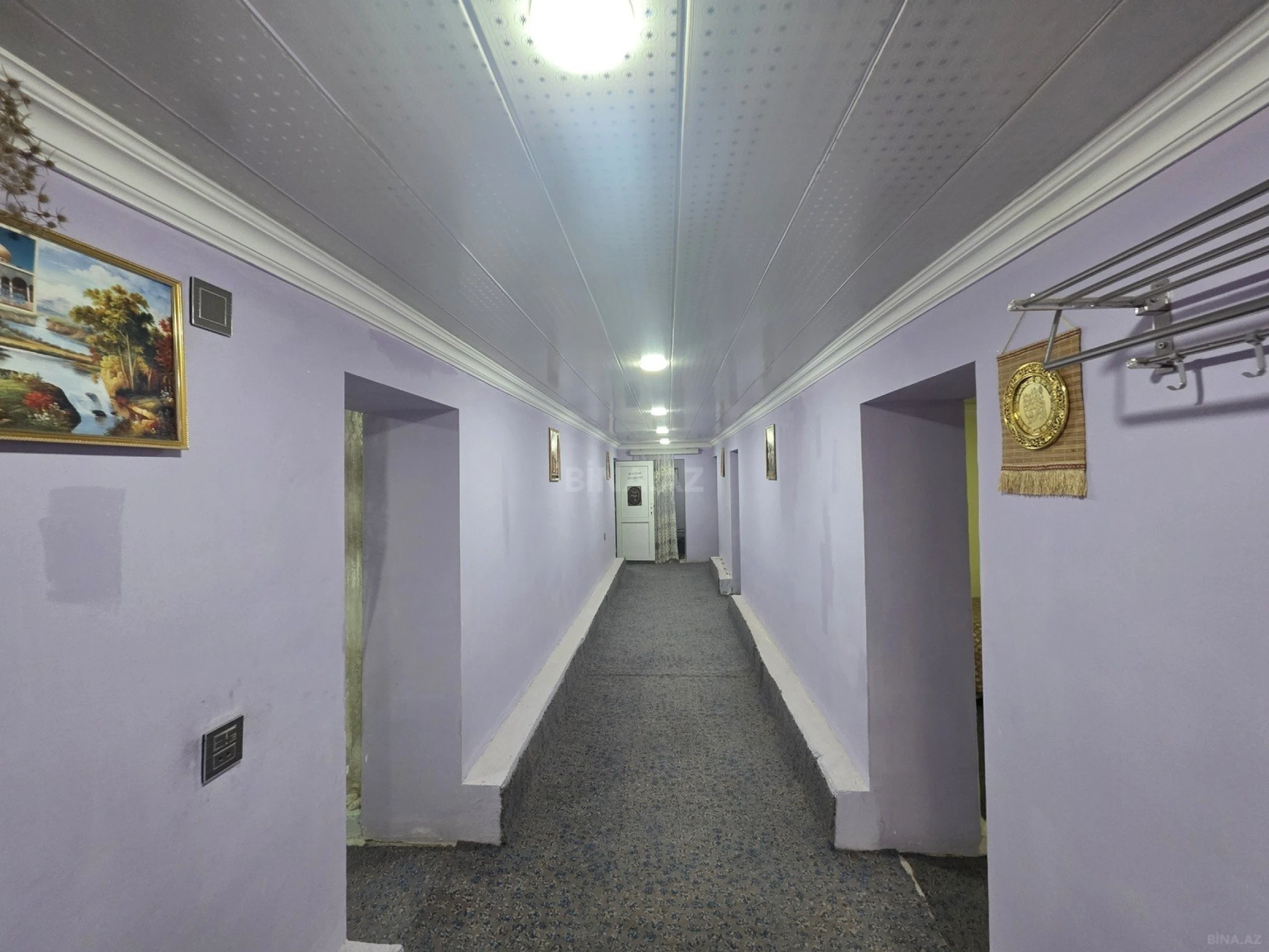 Satılır 8 otaqlı həyət evi 172 m²