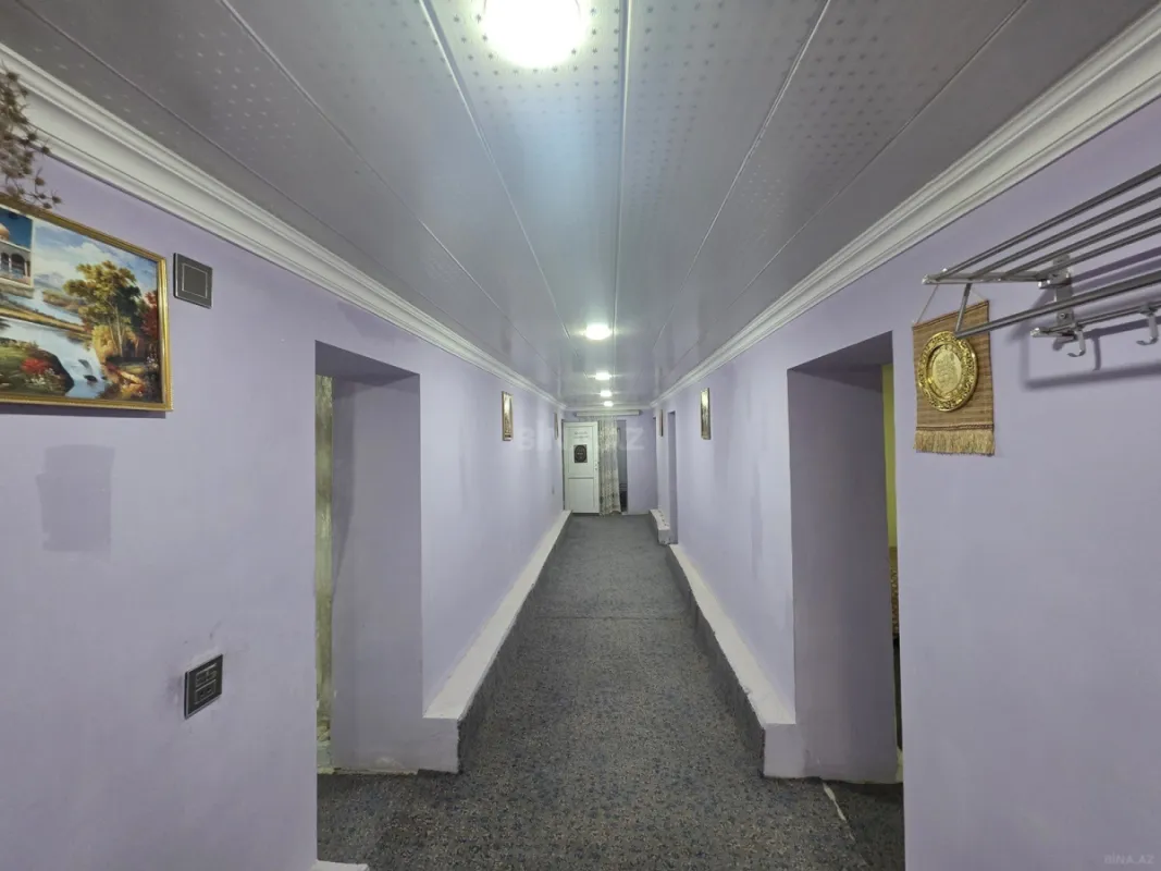 Satılır 8 otaqlı həyət evi 172 m²