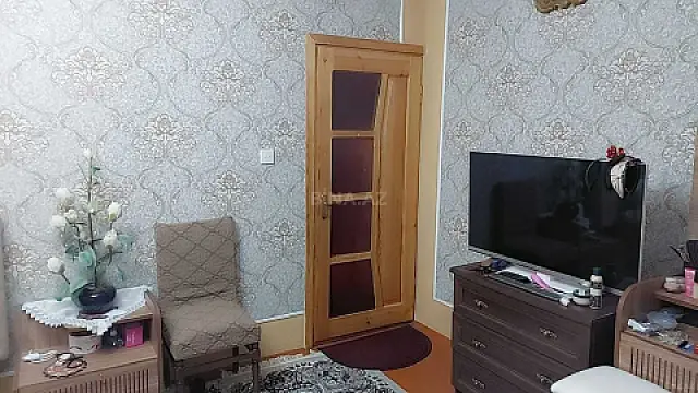 Satılır 4 otaqlı mənzil 90 m²