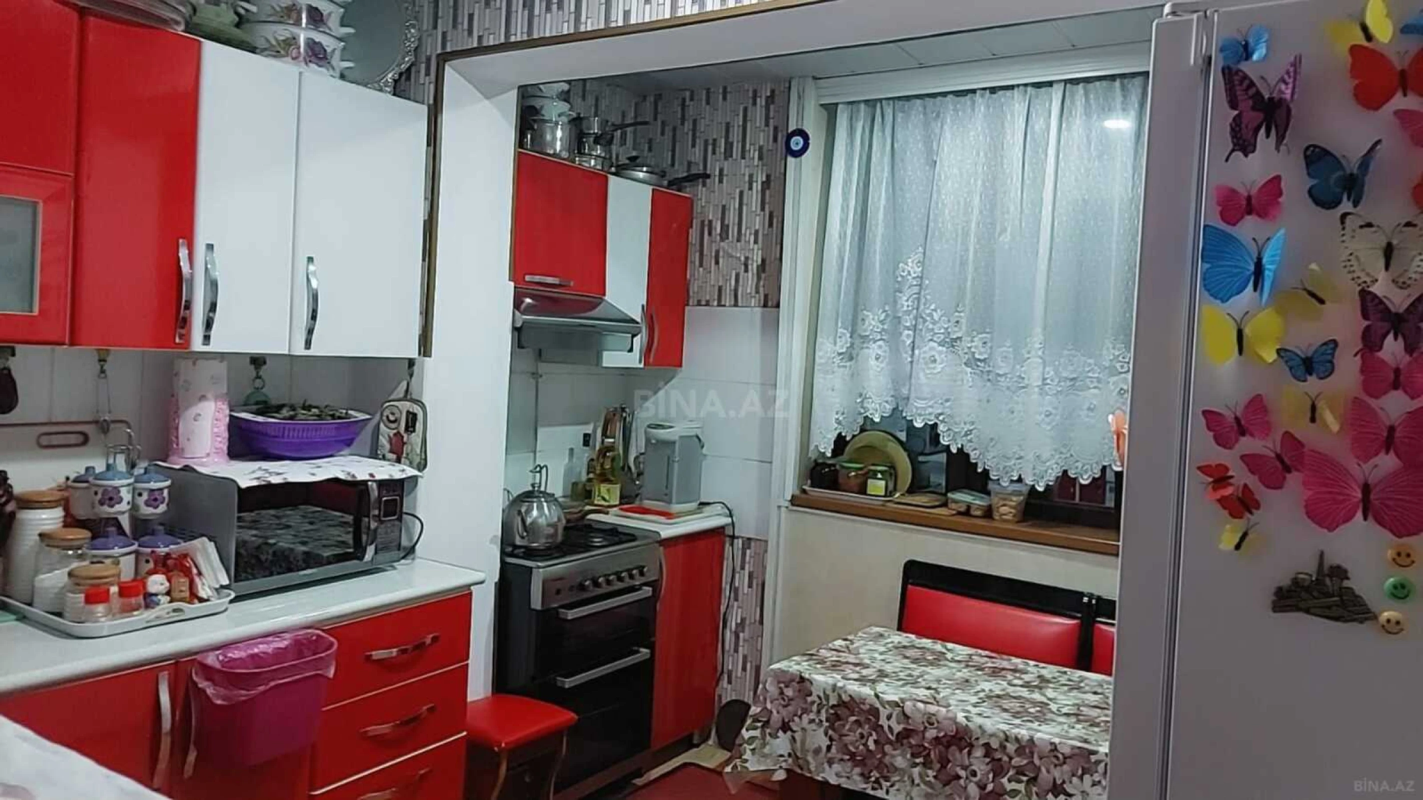 Satılır 4 otaqlı mənzil 90 m²