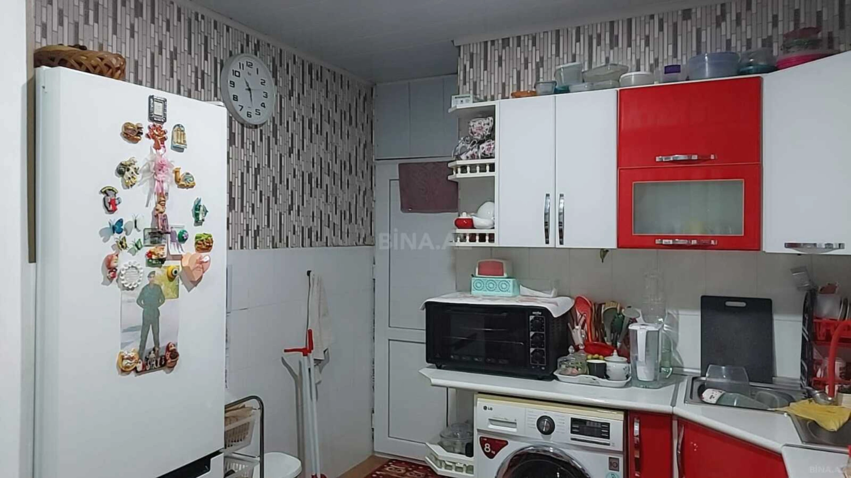 Satılır 4 otaqlı mənzil 90 m²