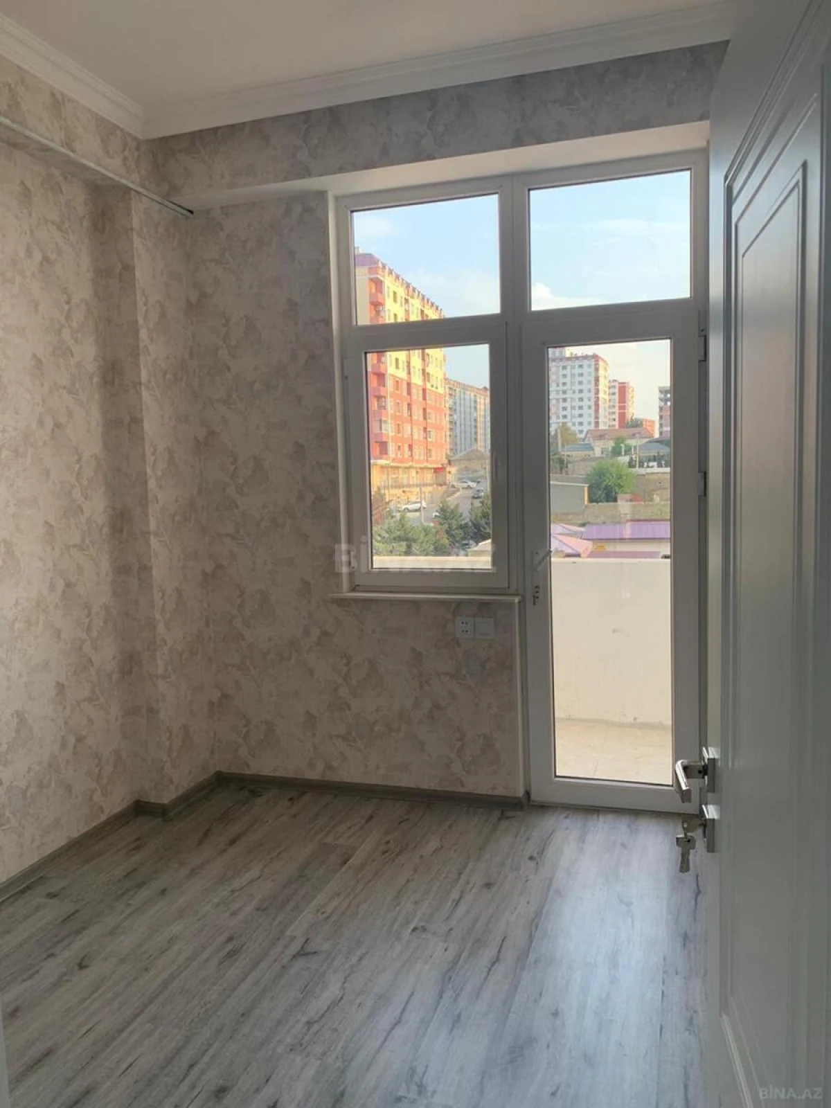 Kirayə verilir 3 otaqlı mənzil 56 m²