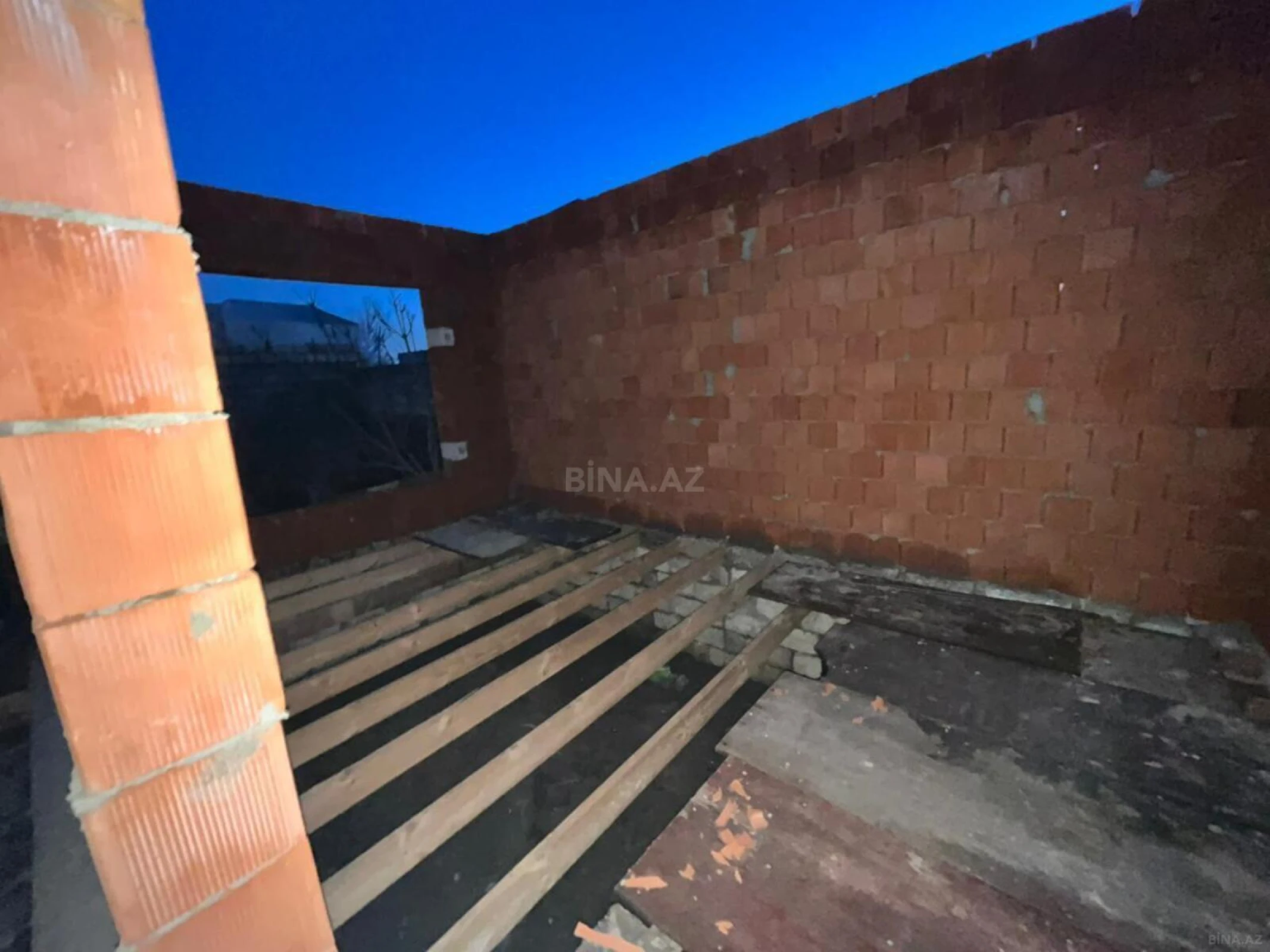 Satılır 3 otaqlı həyət evi 92 m²