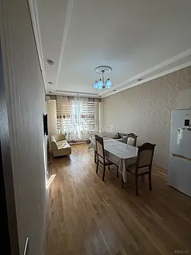 Kirayə verilir 2 otaqlı mənzil 55 m²