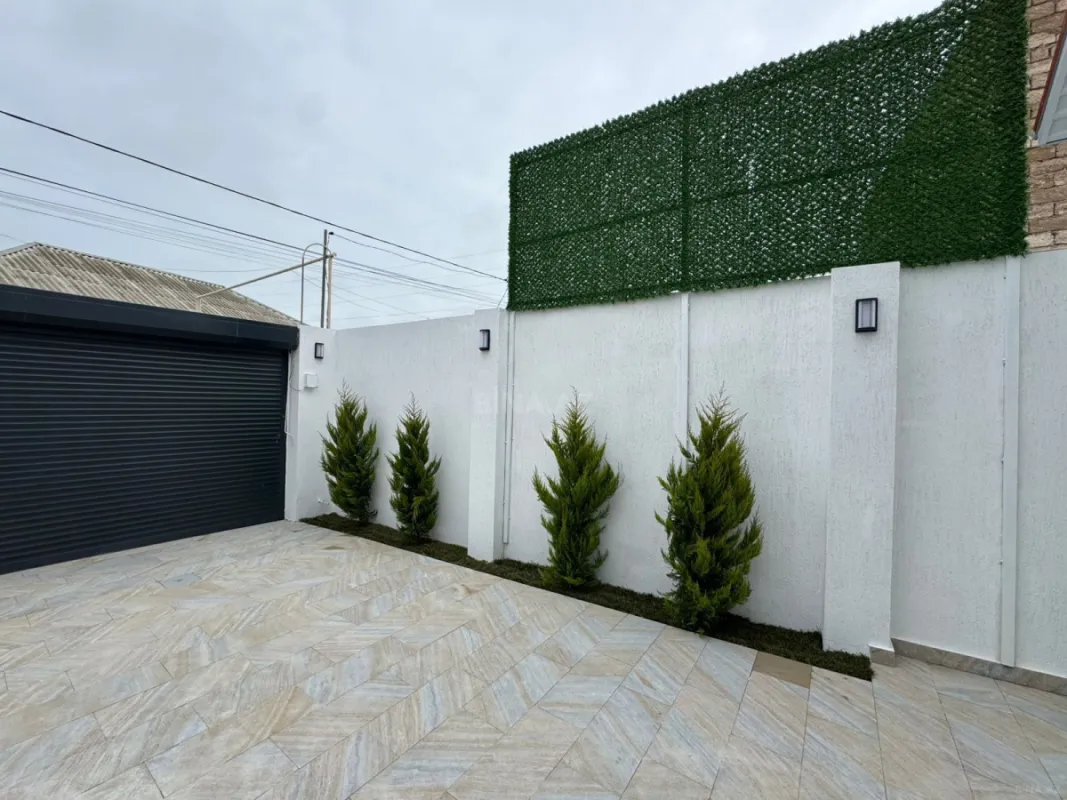 Satılır 4 otaqlı həyət evi 150 m²