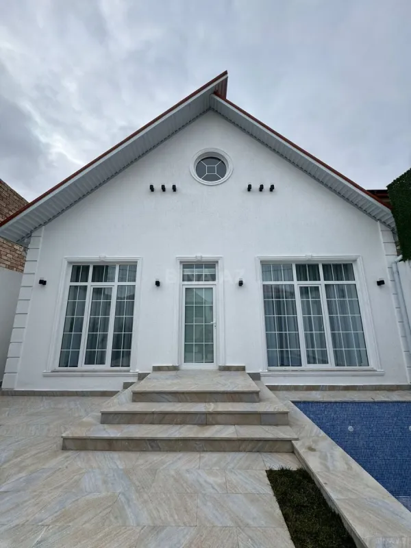 Satılır 4 otaqlı həyət evi 150 m²
