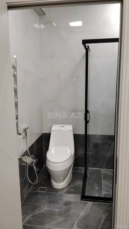 Satılır 2 otaqlı mənzil 70 m²