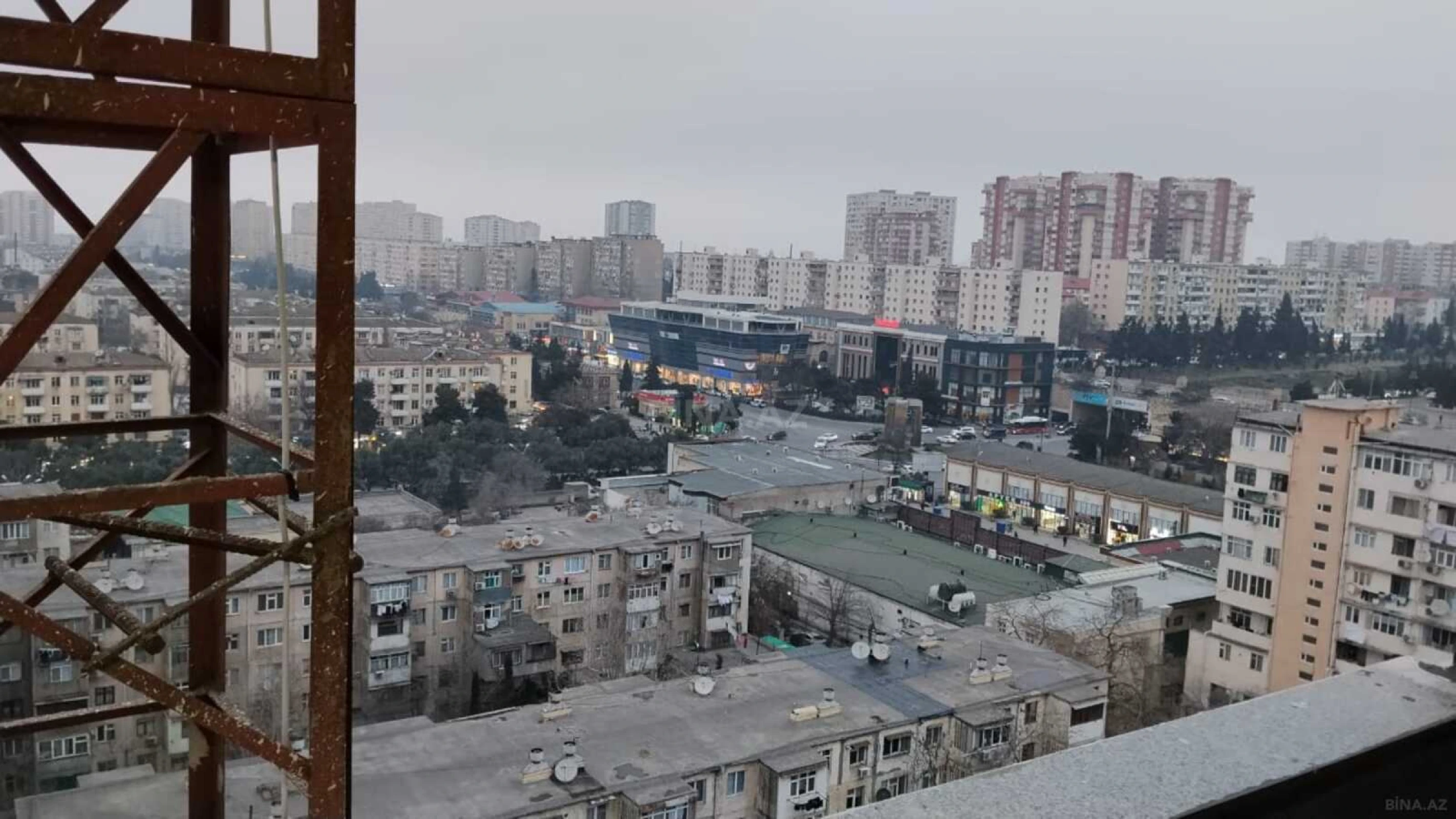 Satılır 2 otaqlı mənzil 70 m²