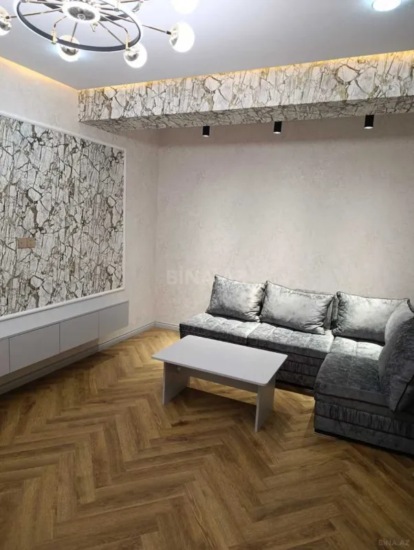 Satılır 2 otaqlı mənzil 70 m²