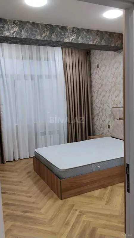 Satılır 2 otaqlı mənzil 70 m²