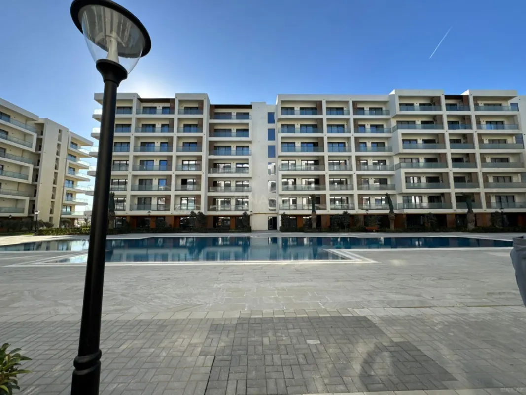 Satılır 1 otaqlı mənzil 57 m²