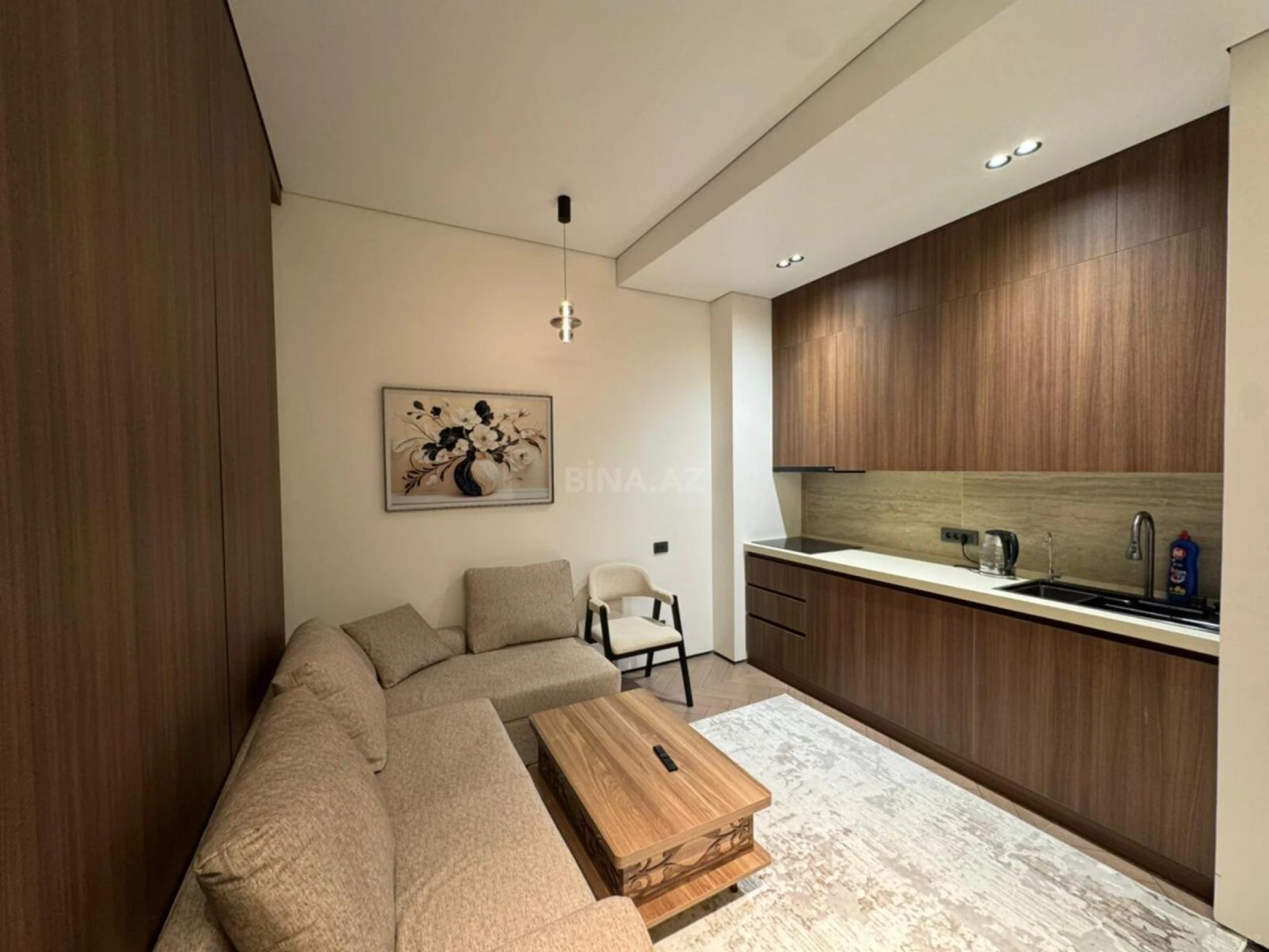 Satılır 1 otaqlı mənzil 57 m²