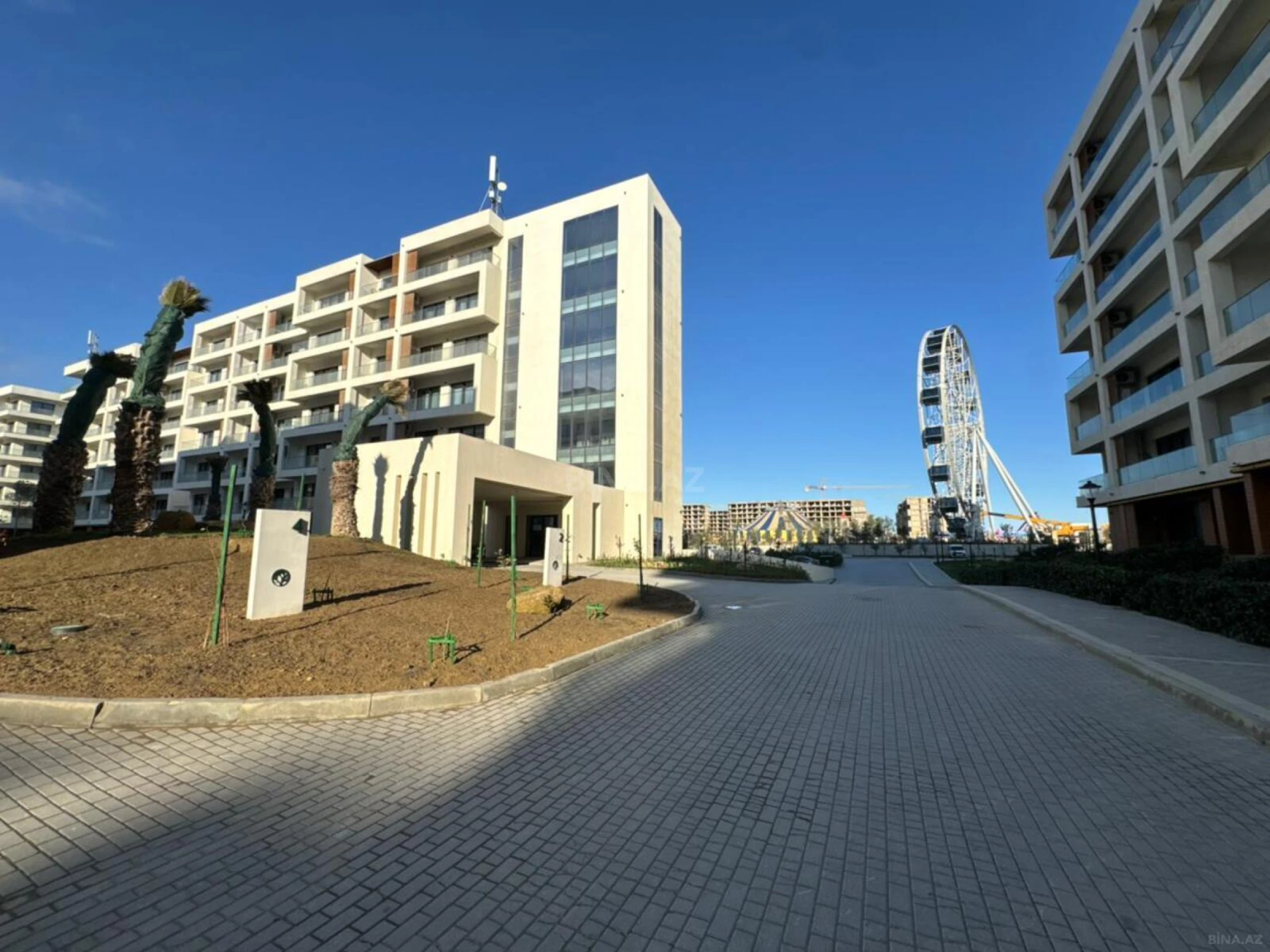 Satılır 1 otaqlı mənzil 57 m²