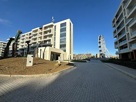 Satılır 1 otaqlı mənzil 57 m²