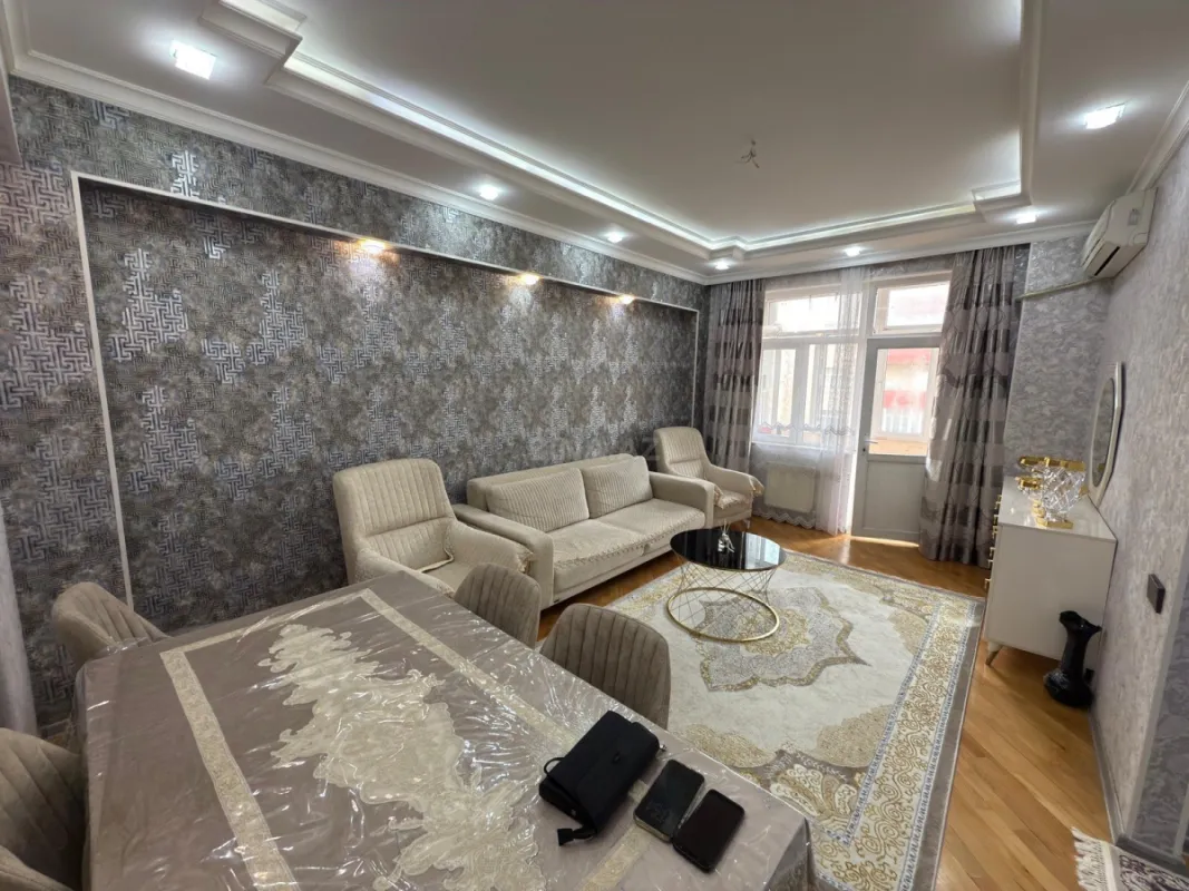 Satılır 3 otaqlı mənzil 80 m²
