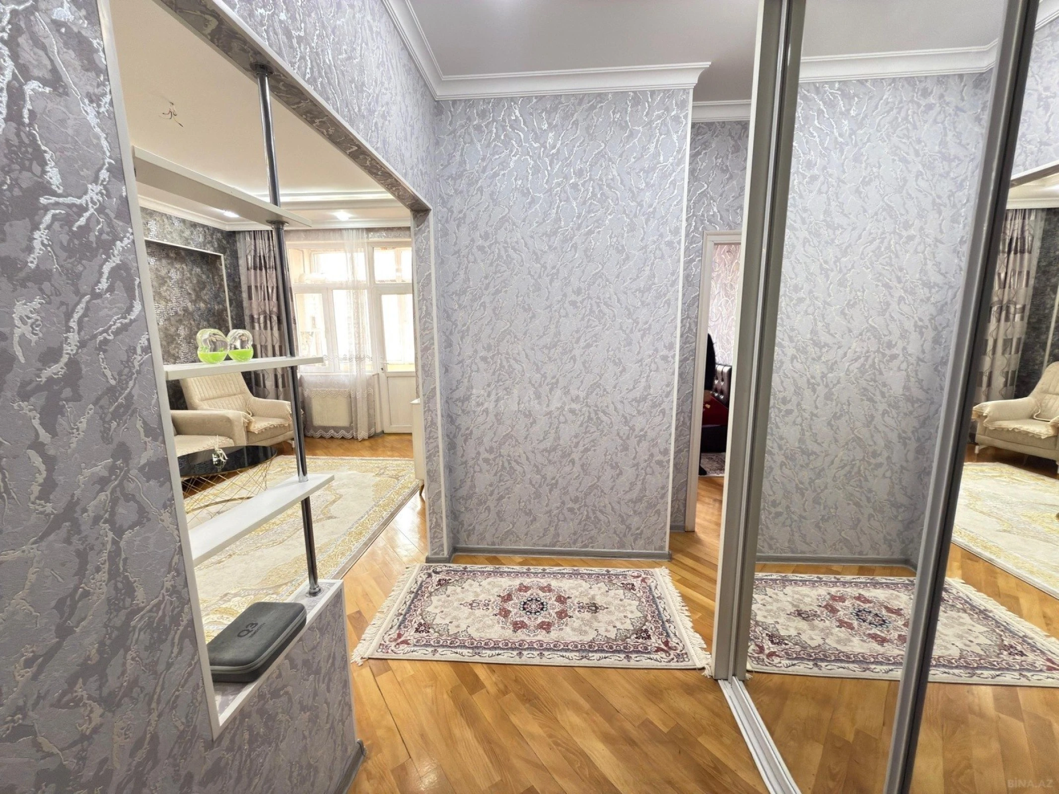 Satılır 3 otaqlı mənzil 80 m²