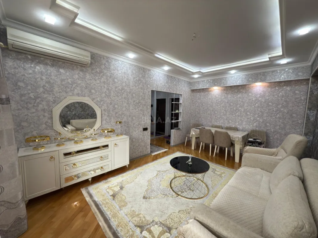 Satılır 3 otaqlı mənzil 80 m²