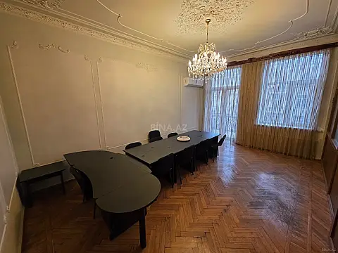 Kirayə verilir obyekt 110 m²