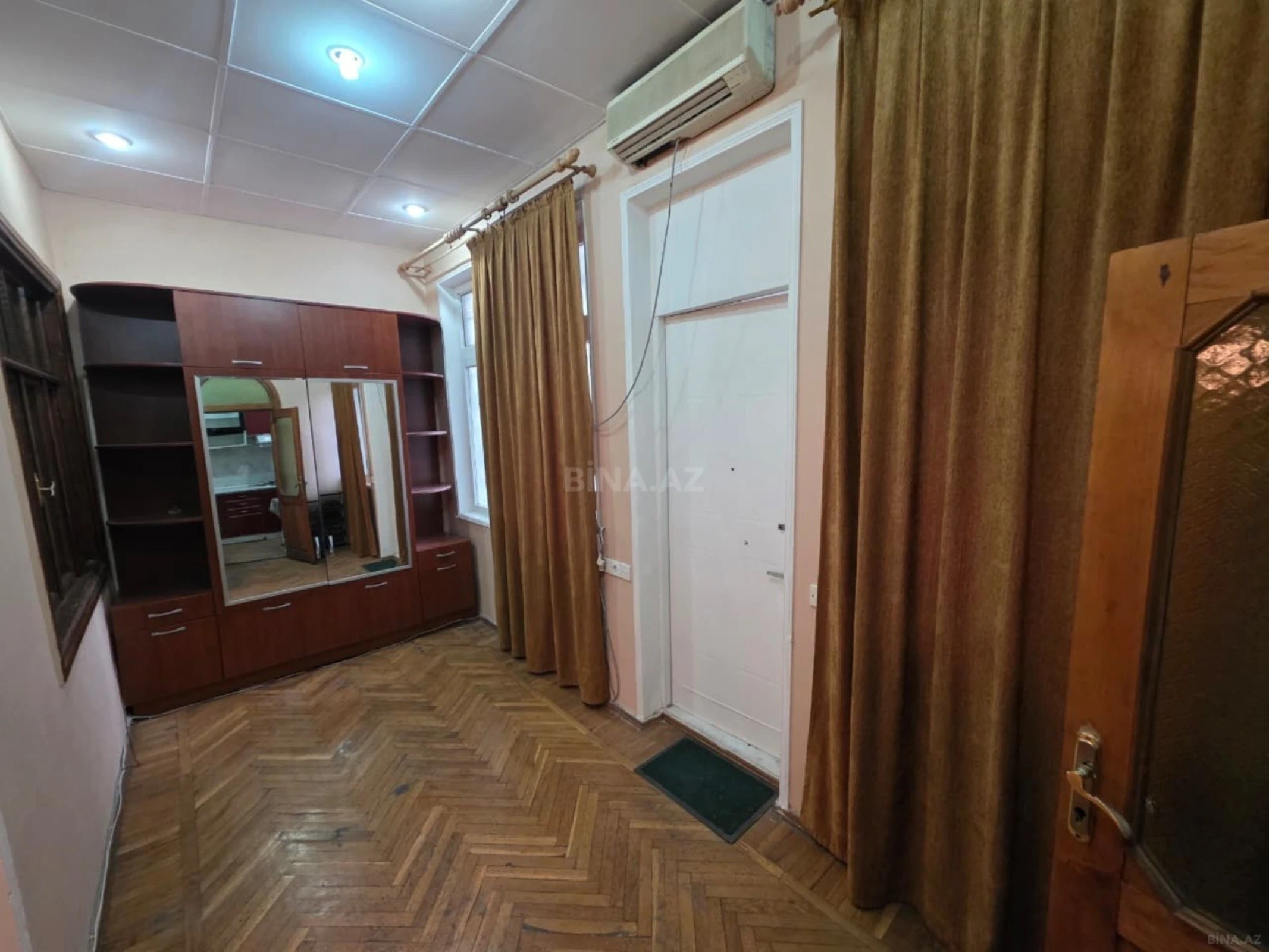 Kirayə verilir obyekt 110 m²