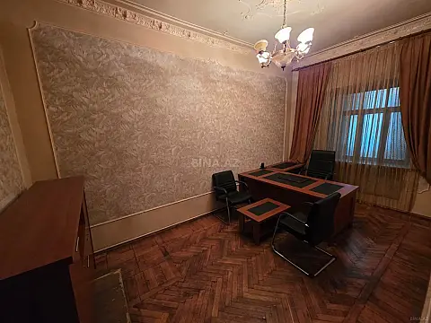 Kirayə verilir obyekt 110 m²