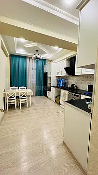 Kirayə verilir 3 otaqlı mənzil 125 m²