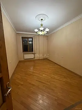 Satılır 4 otaqlı mənzil 173 m²