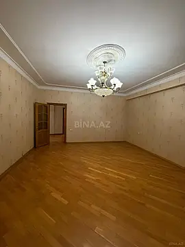 Satılır 4 otaqlı mənzil 173 m²