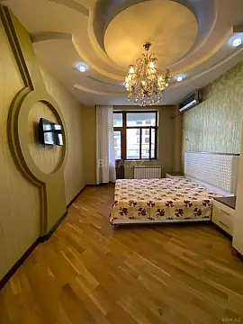 Kirayə verilir 4 otaqlı mənzil 110 m²