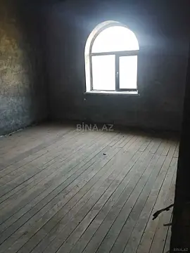 Satılır 4 otaqlı həyət evi 200 m²