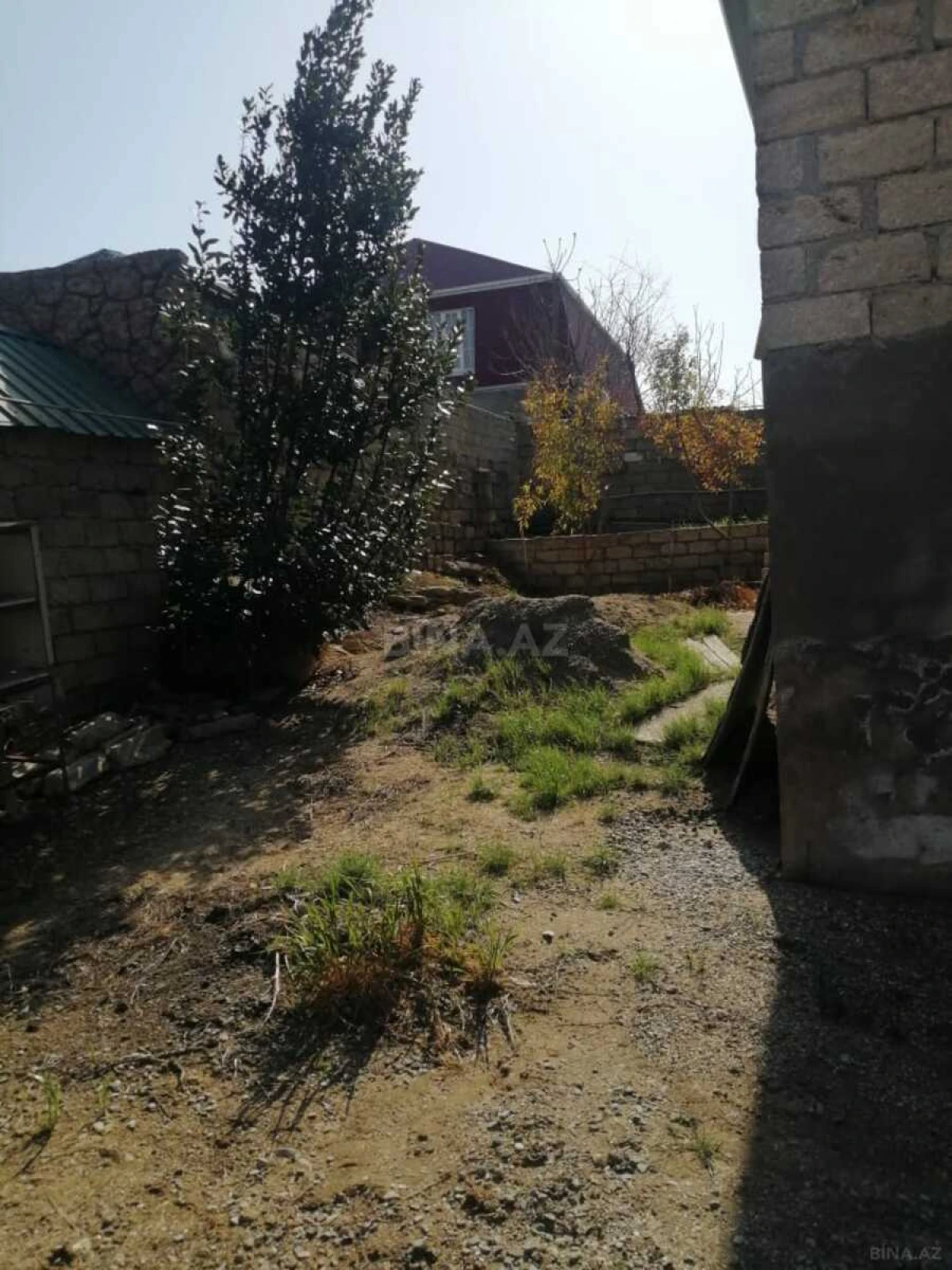 Satılır 4 otaqlı həyət evi 200 m²