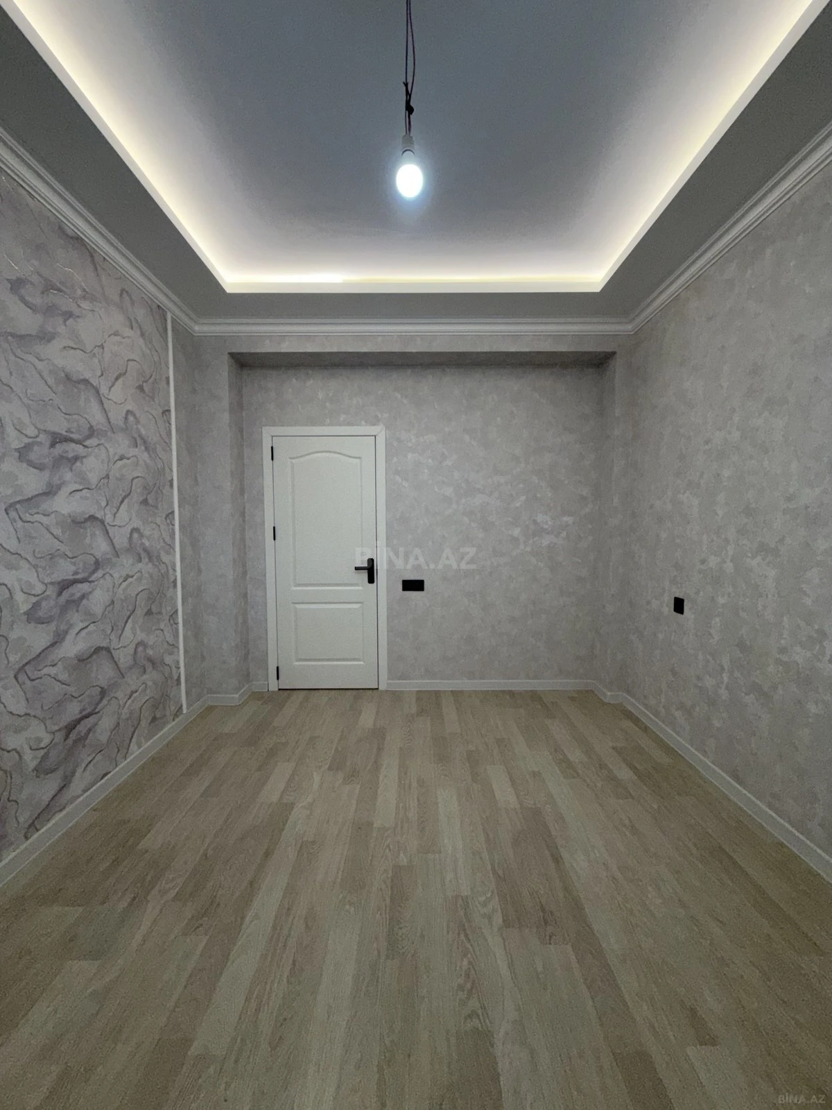 Satılır 2 otaqlı mənzil 54 m²