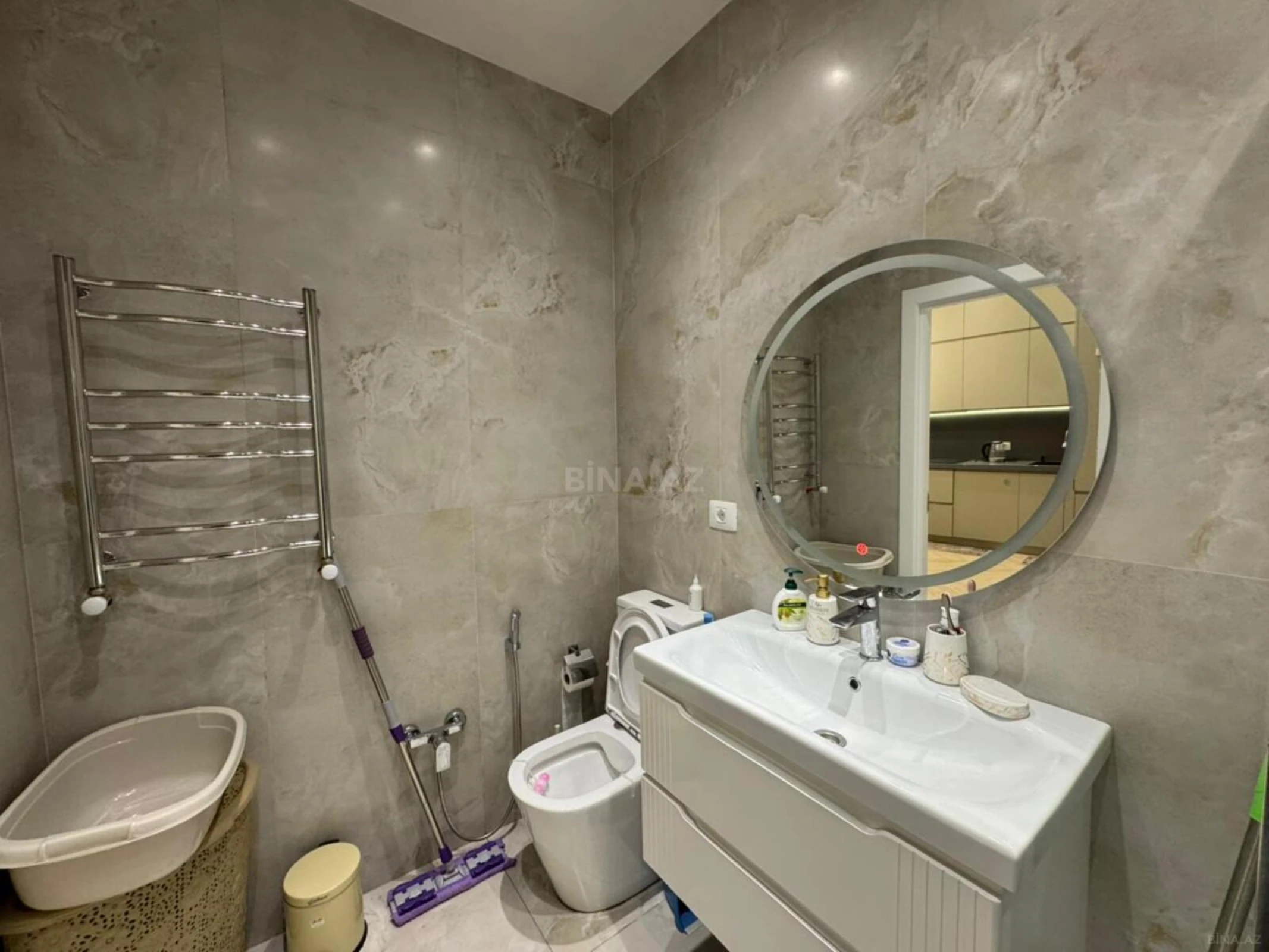 Satılır 2 otaqlı mənzil 72 m²