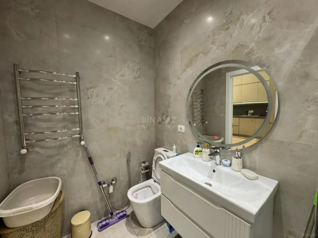 Satılır 2 otaqlı mənzil 72 m²