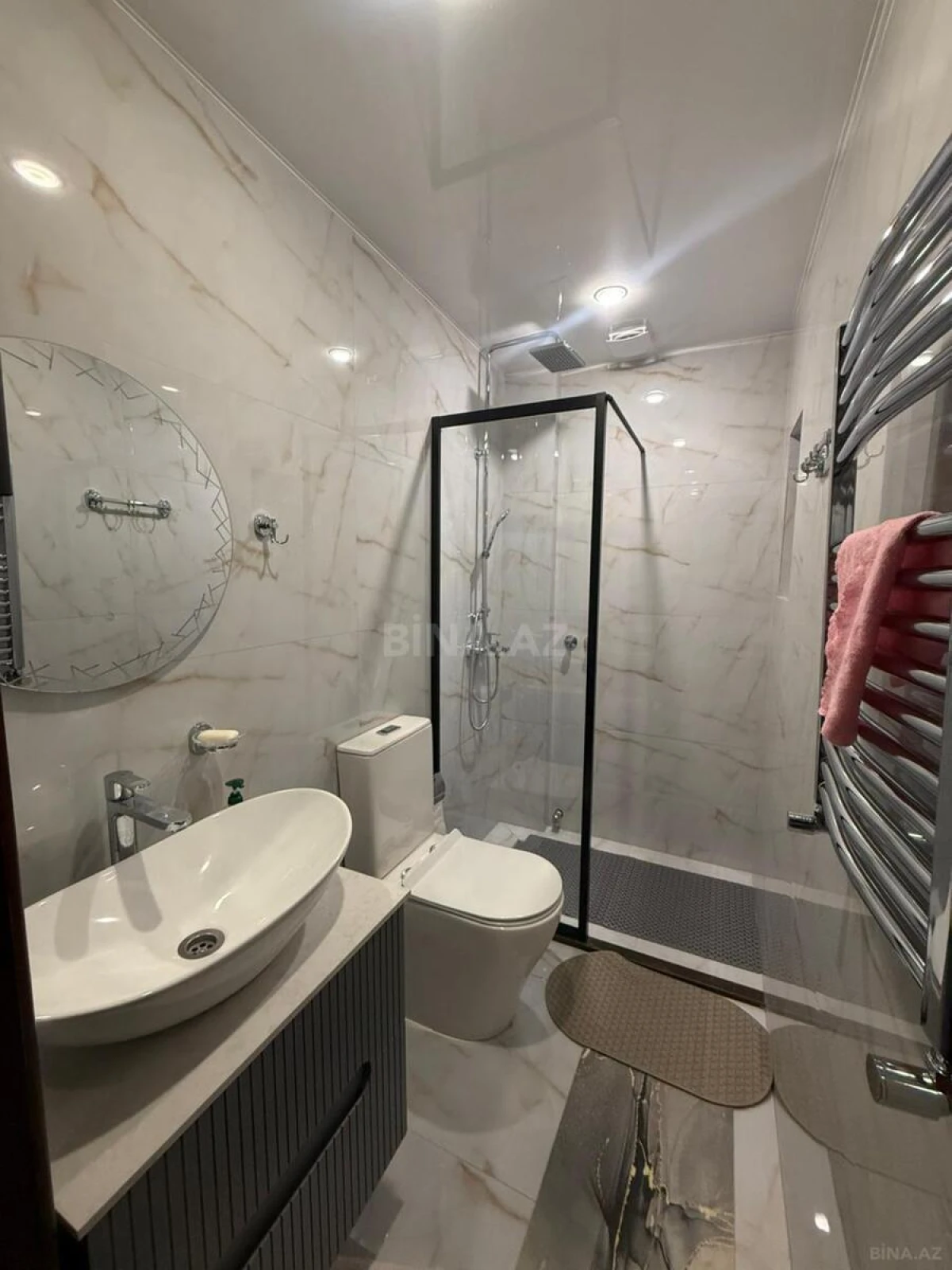 Kirayə verilir 2 otaqlı mənzil 75 m²