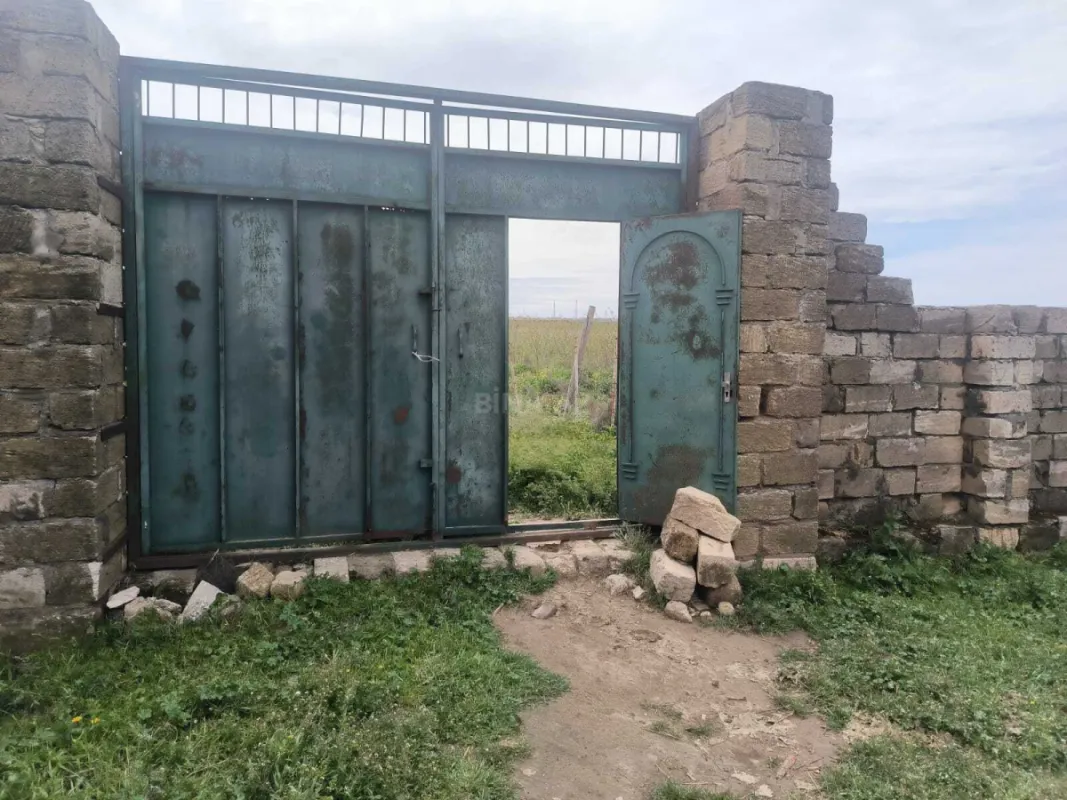 Satılır torpaq sahəsi 16 m²