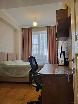 Satılır 3 otaqlı mənzil 95 m²